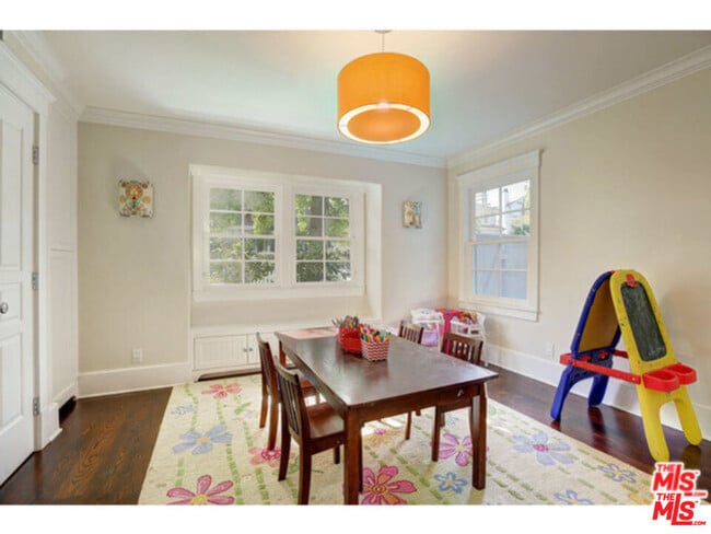 Building Photo - 334 Oceano Dr