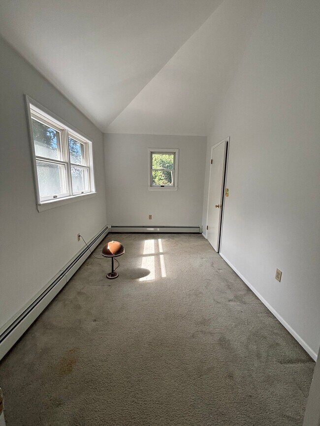 Building Photo - 3761 Indian Hill Rd