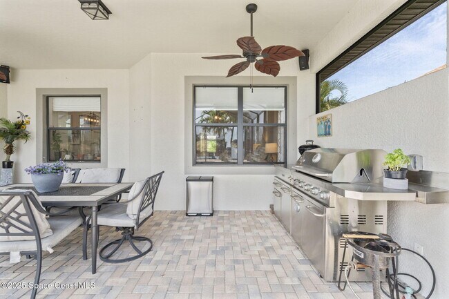 Building Photo - 4650 Chardonnay Dr