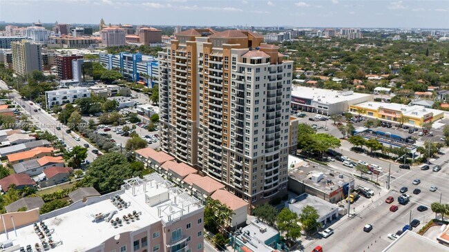 Building Photo - 3232 SW 22nd Terrace
