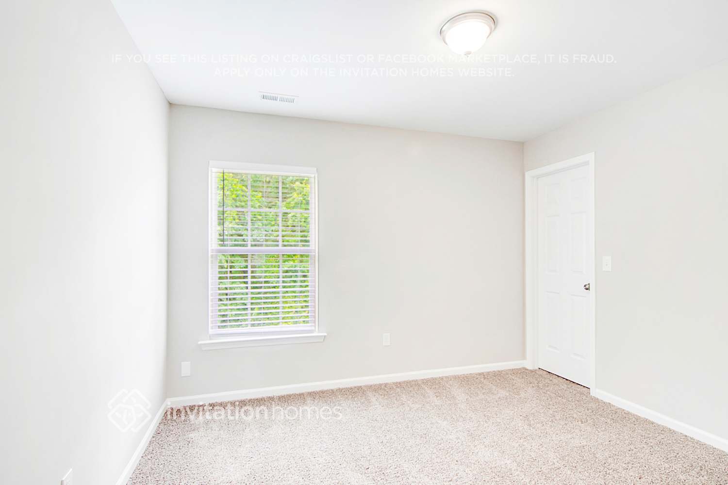 Building Photo - 347 Ashdale Dr