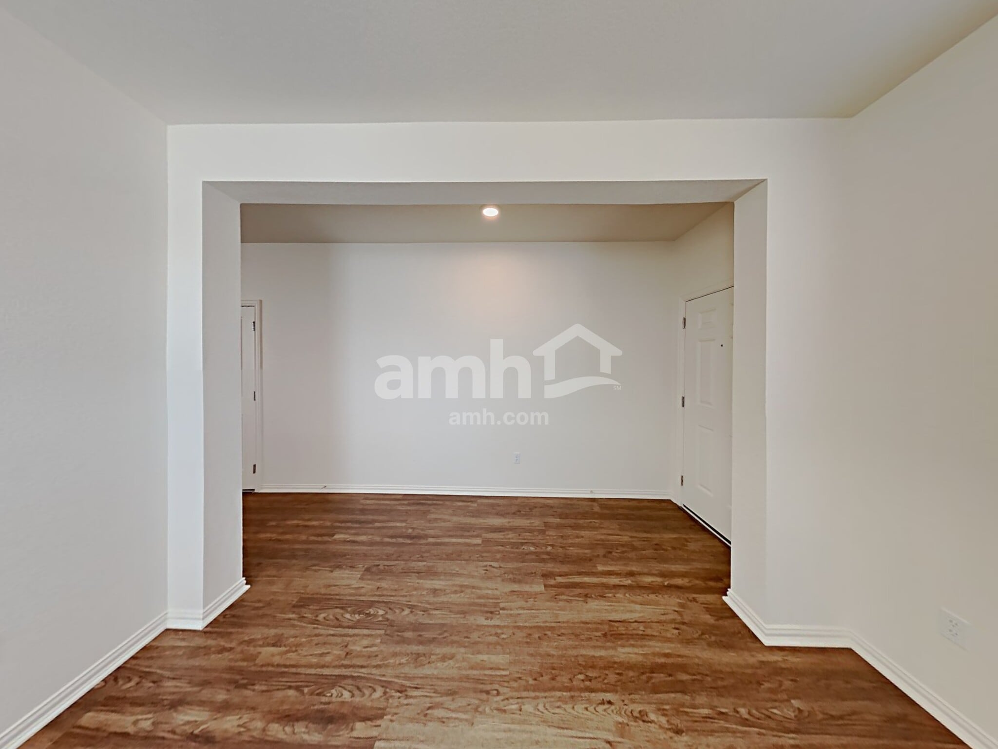 Building Photo - 163 Pebble Creek Run