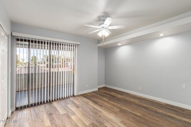 Building Photo - 3434 W Danbury Dr