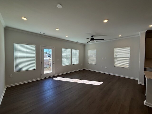 Ceiling Fan & Blinds in Living Room - 266 Peebles Dr