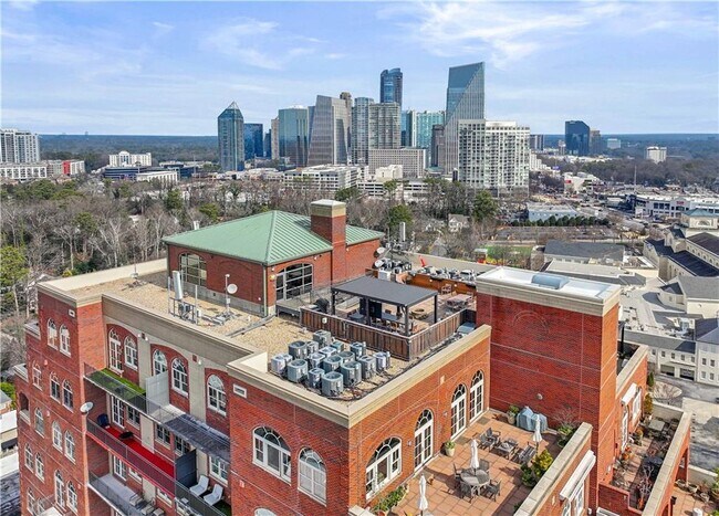 Building Photo - 3180 Mathieson Dr NE