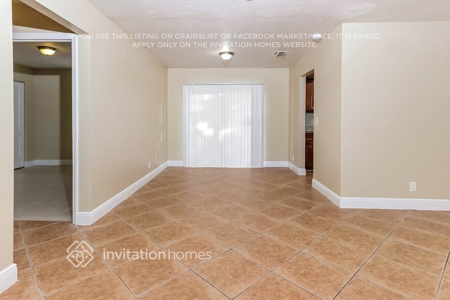 Building Photo - 4060 Kent Ave