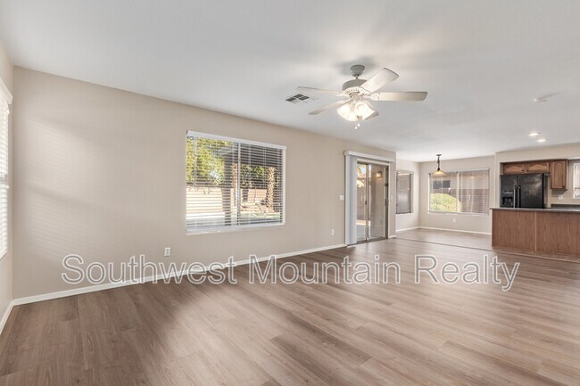 Building Photo - 42538 Sparks Ct