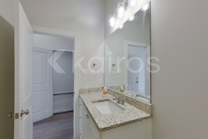 Building Photo - 15703 Boothy Ln