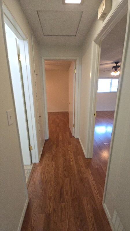 Building Photo - 553 E Lemon Ave