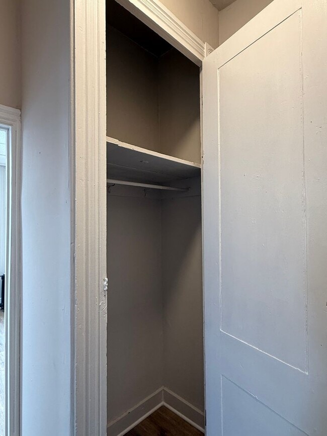 Building Photo - 1113 Lafayette Ave