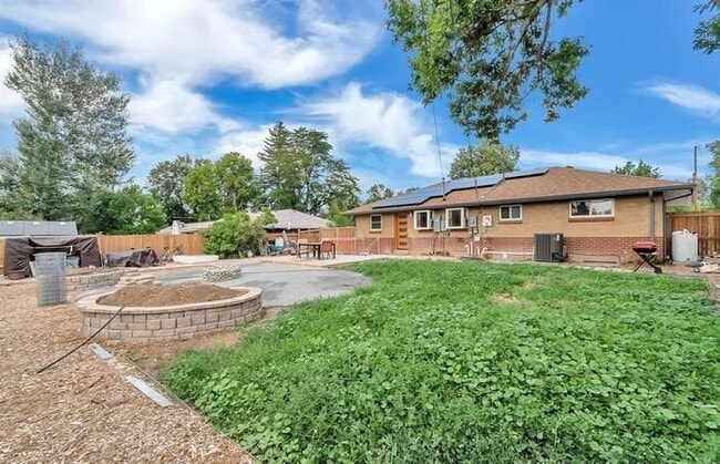 Building Photo - Charming 3 beds 1 bath in Littleton