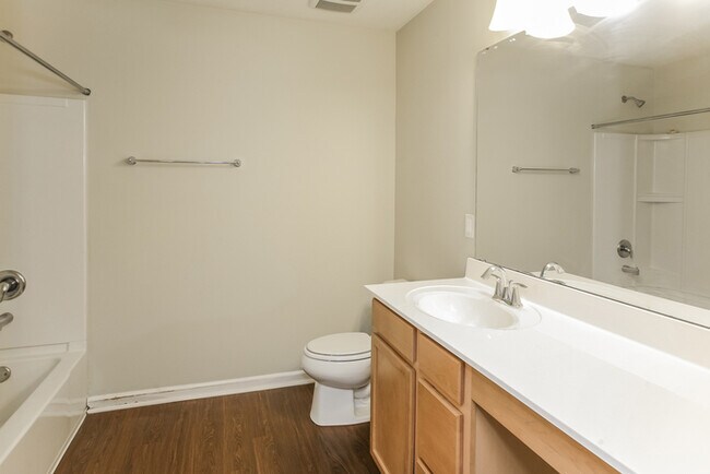 Building Photo - Preleased