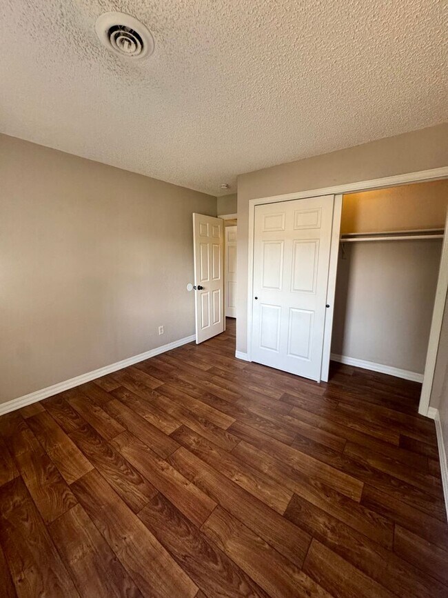 Building Photo - Updated CONDO in Rockrimmon with POOL, TENNIS and PICKLEBALL COURTS!