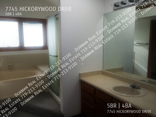 Building Photo - 7745 Hickorywood Dr