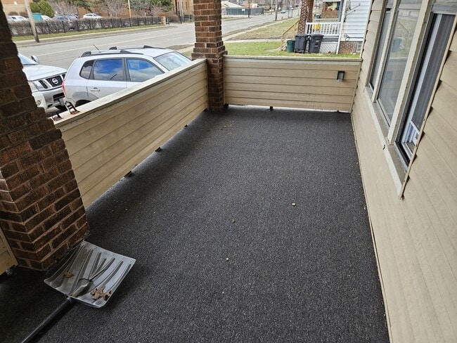 Building Photo - 11008 Kinsman Rd