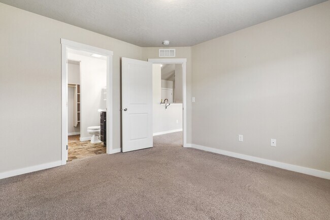 Building Photo - 12087 W Soapstone Dr