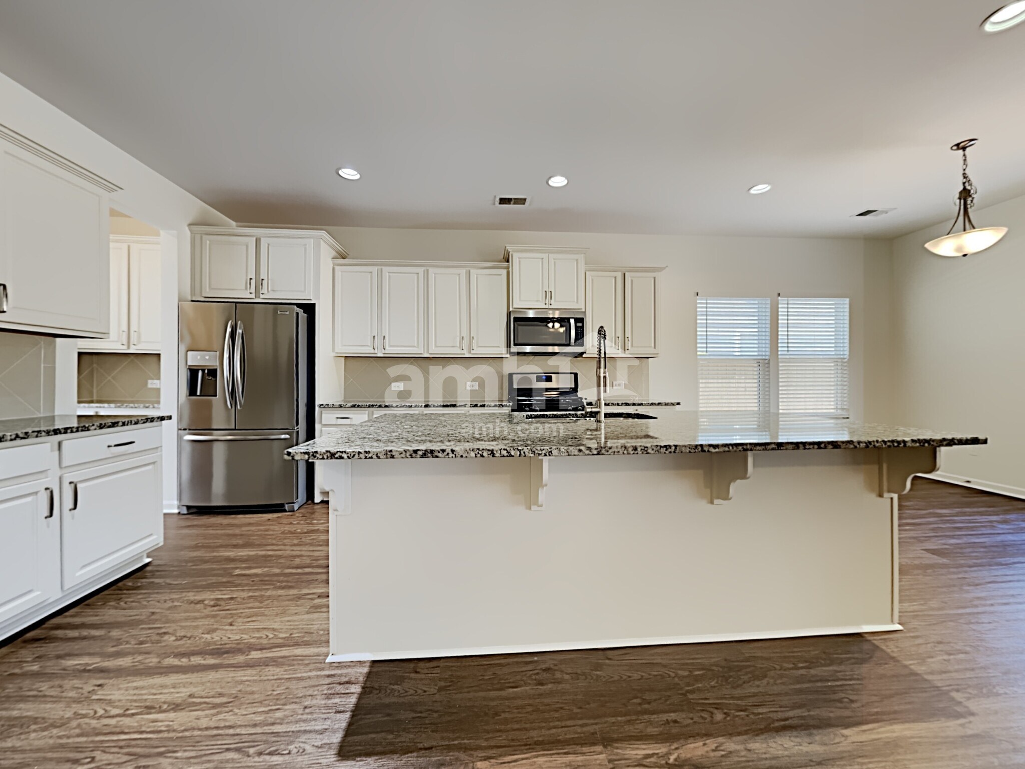 Building Photo - 355 Dunlin Dr