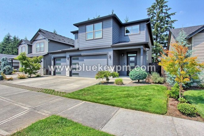 Building Photo - 5 Bed, 3 Bath Home with Tesla Charger in Orchards Near Hockinson Meadows Park