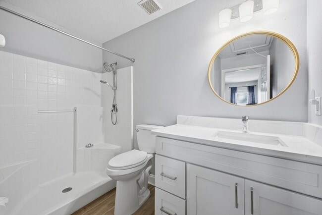 Building Photo - 750 S Grand Hwy