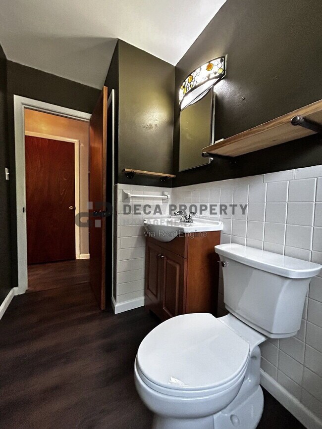Building Photo - 2166 Bryan Dr