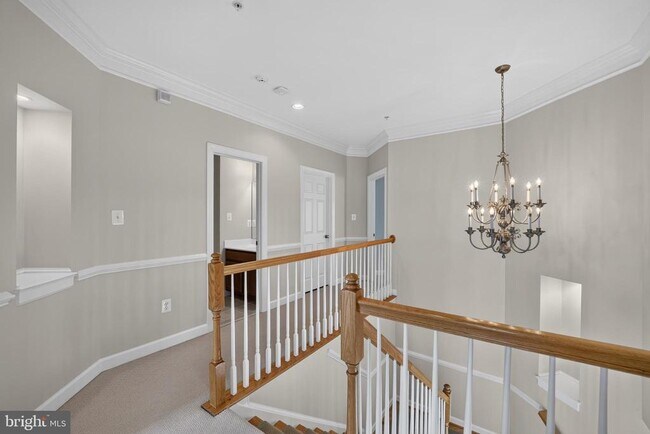 Building Photo - 30 Sharpstead Ln