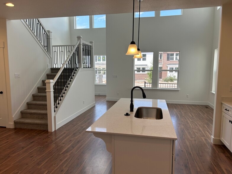 Building Photo - 4569 W Watchmen Way