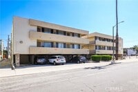 Building Photo - 3440 Elm Ave