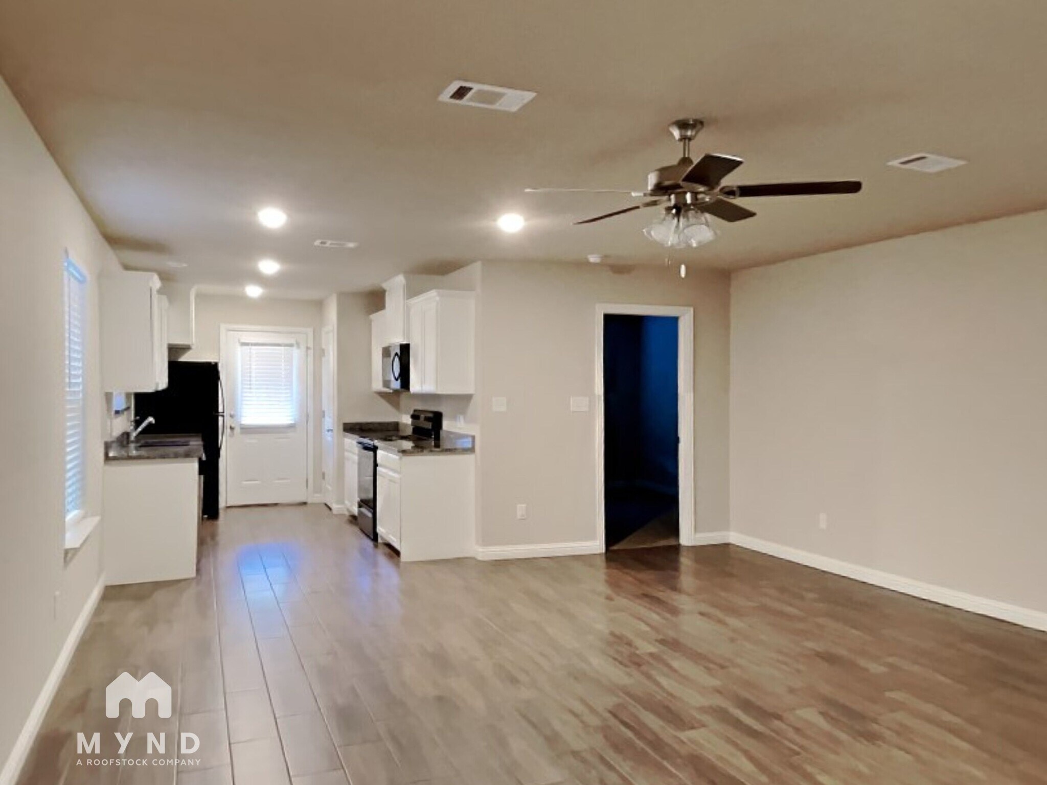 Building Photo - 803 Rolling Terrace Cir