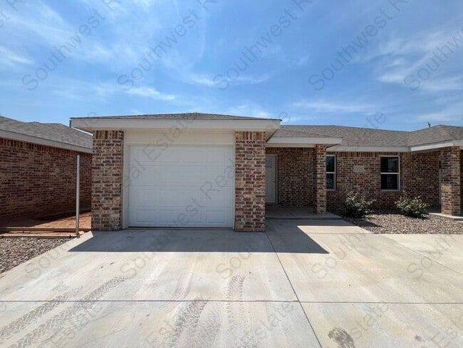 Primary Photo - Brand New 2 bedroom 2 bath Duplex- ALL BIL...