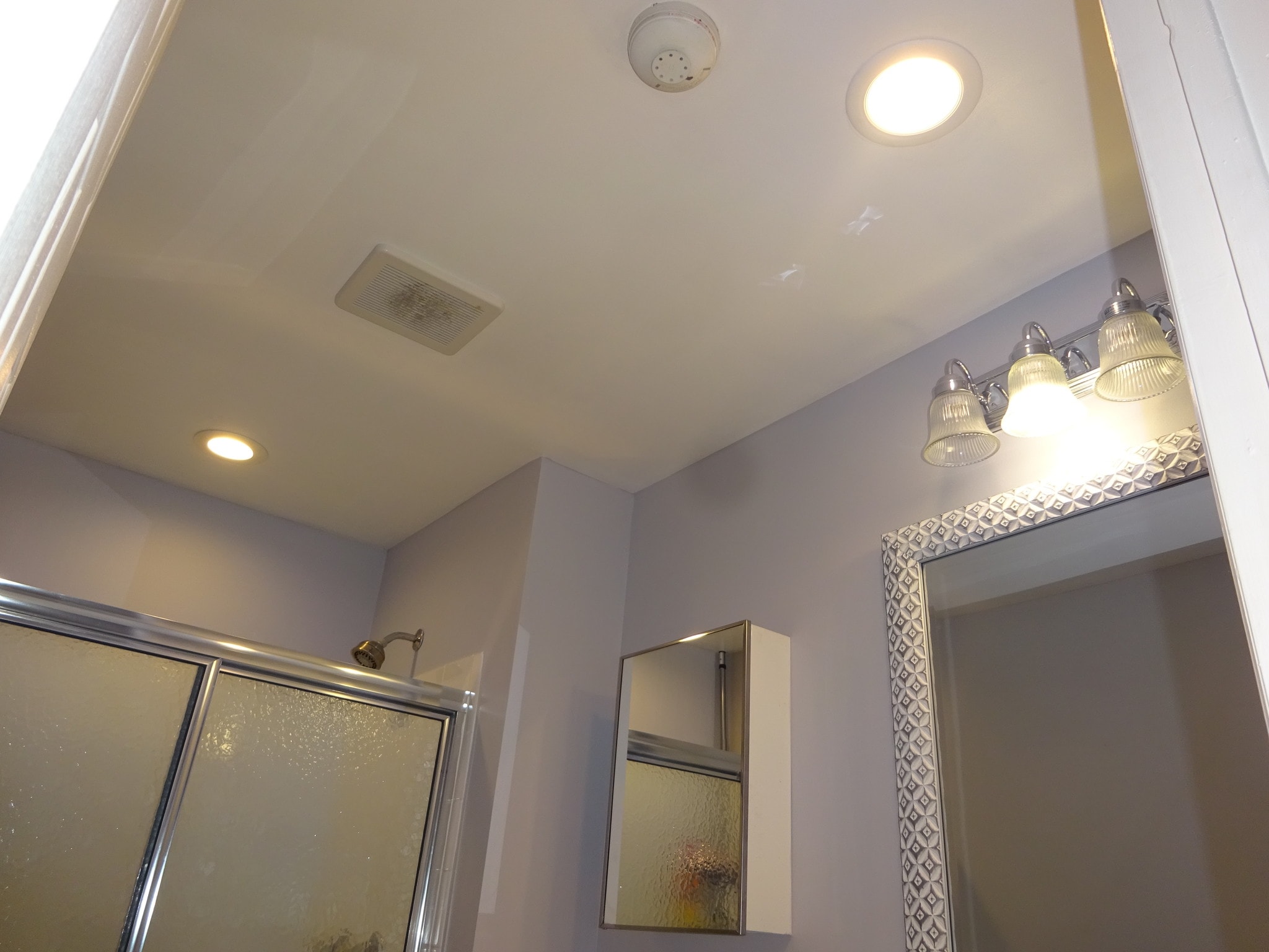 Master suit bathroom - 20 Leeward Ln