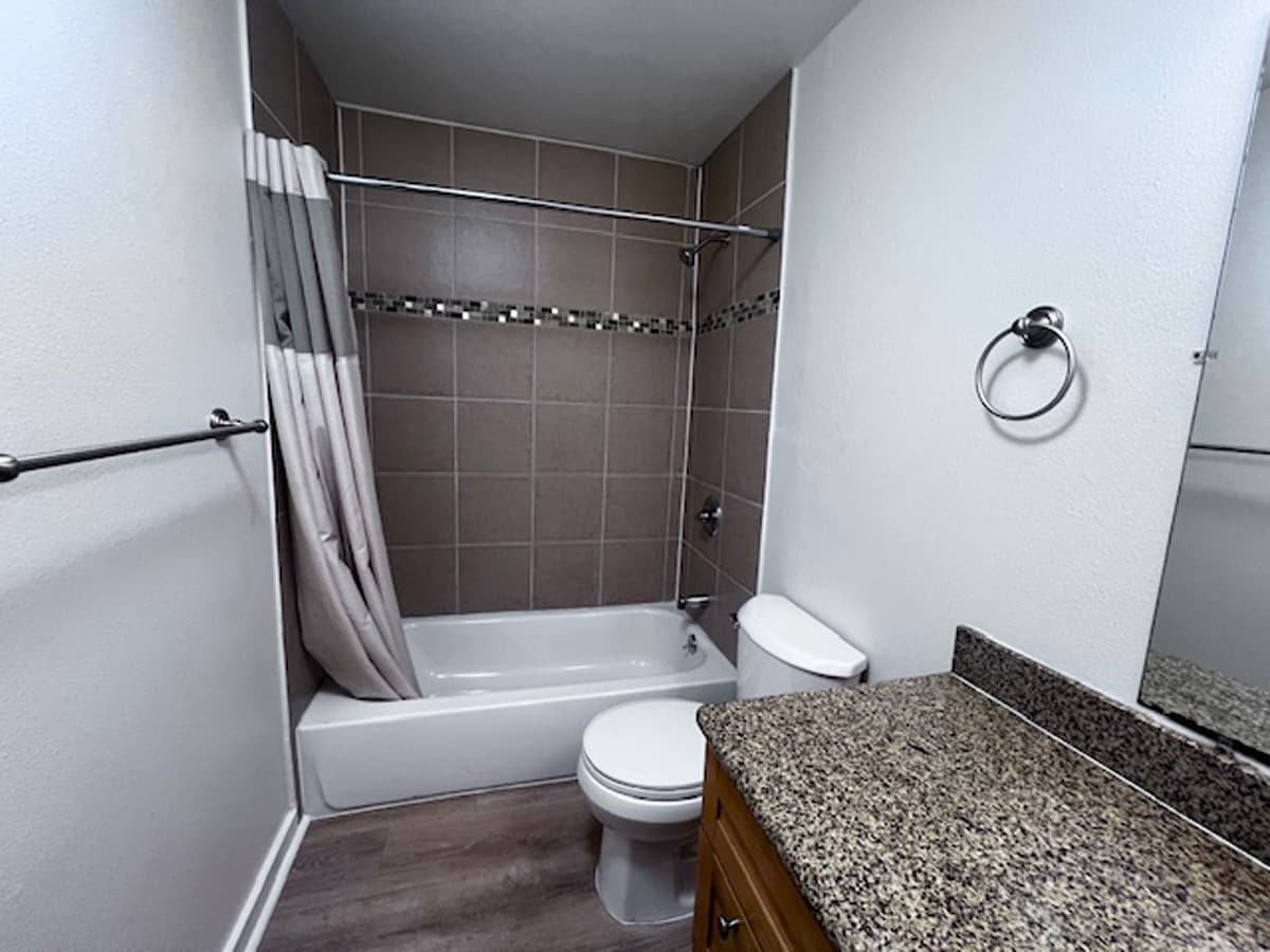 Building Photo - 699 30th St