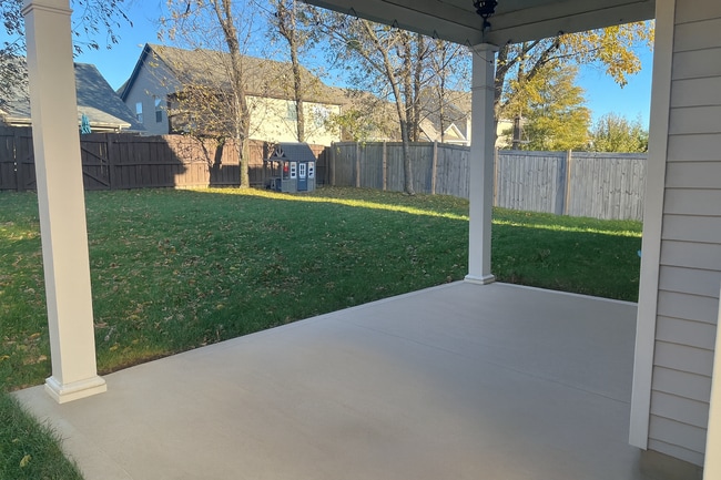 Building Photo - 1913 Covington Dr