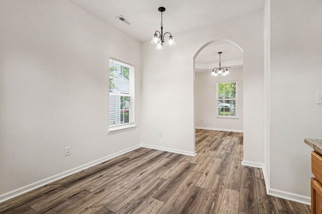 Building Photo - 9232 Ducati Ln