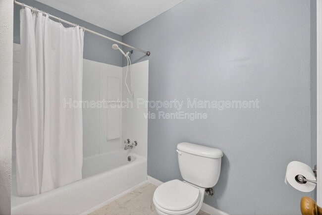 Building Photo - 410 McKinley Ave