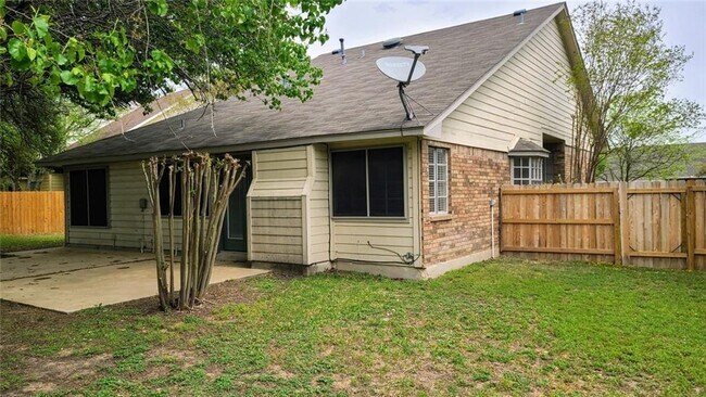 Building Photo - 2517 Jacqueline Dr
