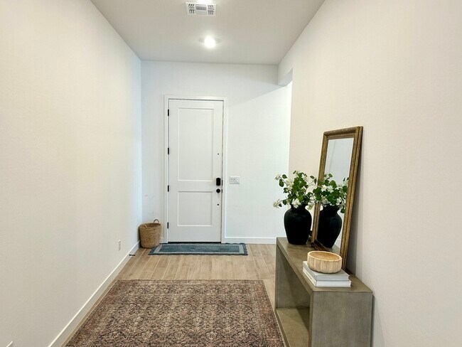 Building Photo - Fantastic "Holly" floor plan in Bella Vista Farms