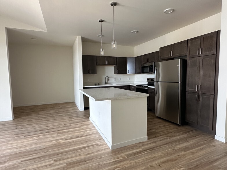 Primary Photo - Colorado Commons - 143 N Wildwood St