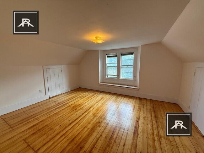 Building Photo - 4 bedroom in Cambridge MA 02140