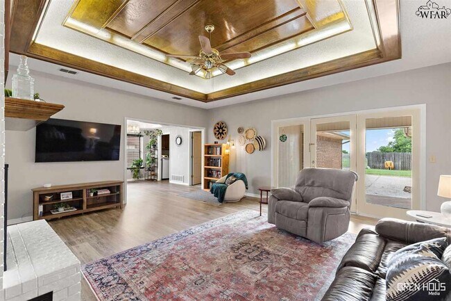 Building Photo - 1510 Bentwood Dr