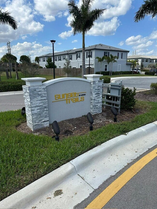 Building Photo - 4703 NW 118th Ave