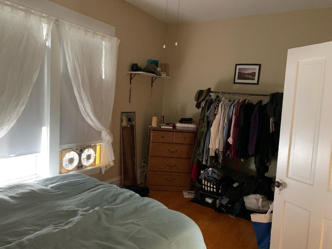 bedroom 2 - 430 4th St NE