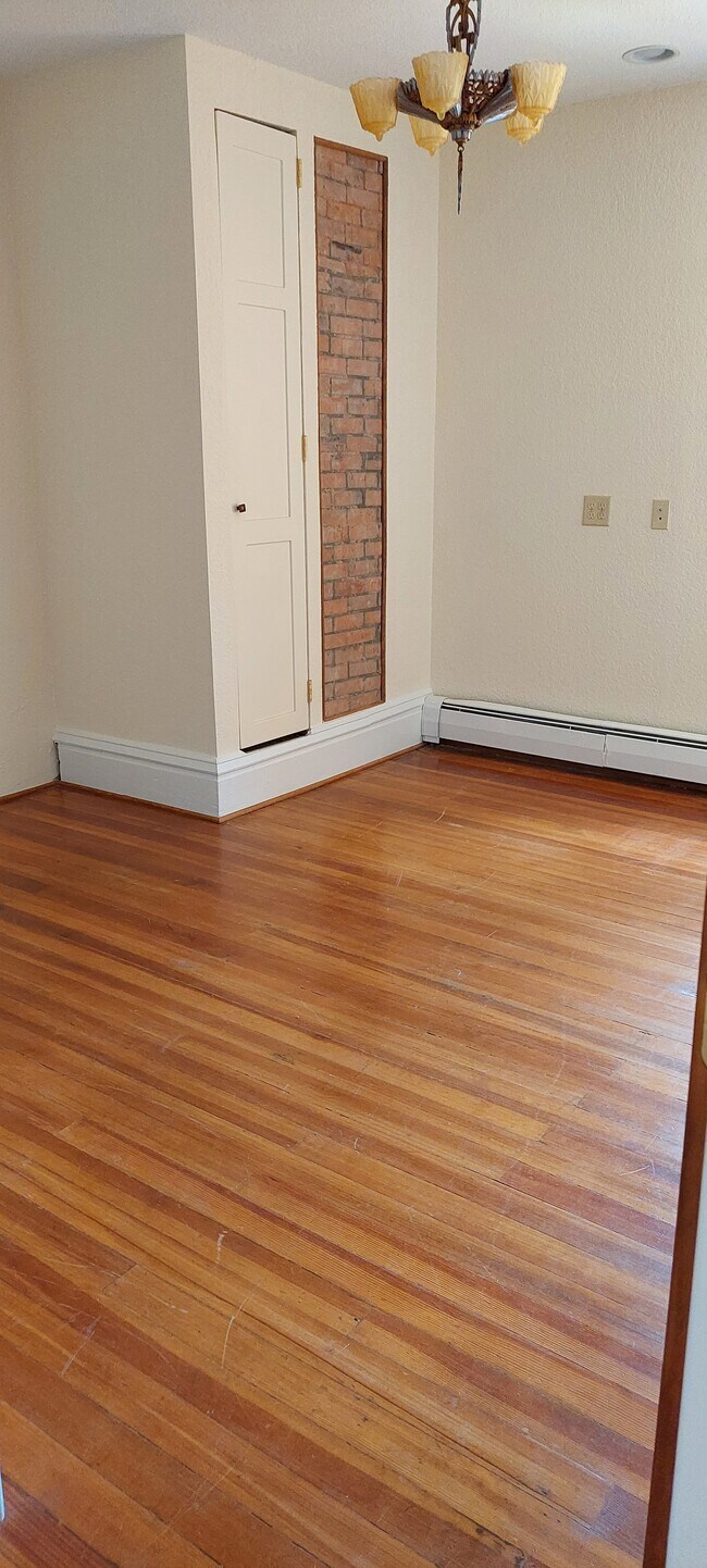 bedroom or office - 520 S 9th St