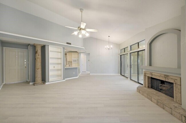 Building Photo - 1000 Liberty Park Dr