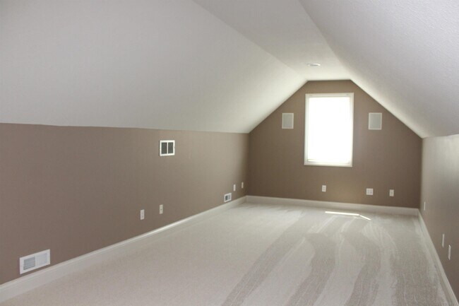 Building Photo - 10632 Lantern Bay Cove