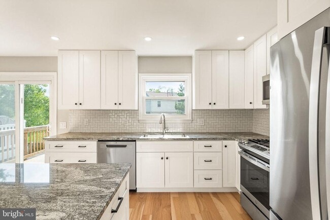 Building Photo - 13466 Foxlease Ct