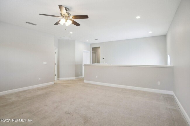 Building Photo - 439 Pelican Pointe Rd