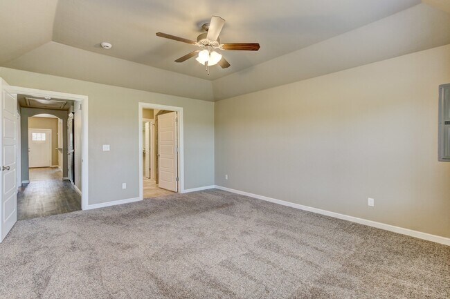 Building Photo - 8809 SW 55th St