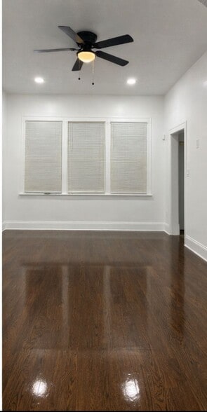 Building Photo - 5543 S Shields Ave