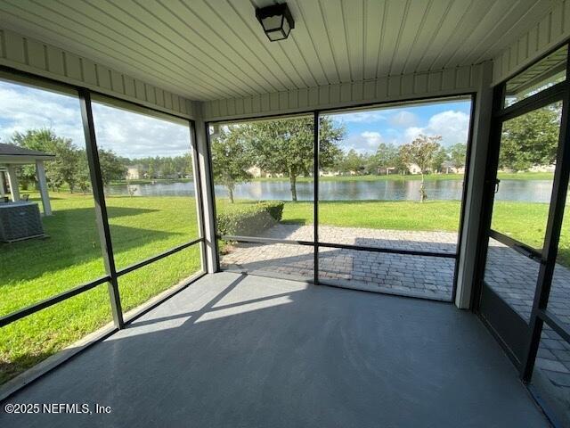 Building Photo - 105 N Aberdeenshire Dr