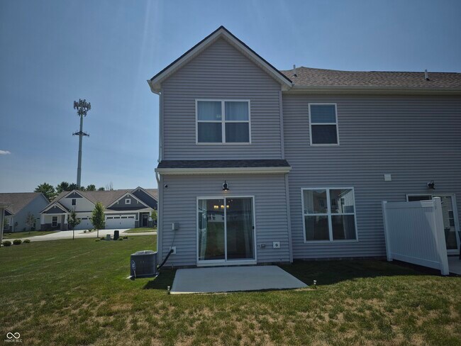 Building Photo - 10608 Mangrove Dr